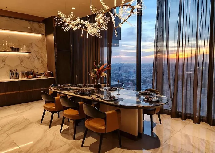New Ultra Highend Center Bkk Bts 4min Walk Perfect For Staycation 公寓