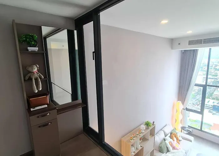 New Ultra Highend Center Bkk Bts 4min Walk Perfect For Staycation 公寓