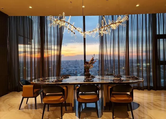 New Ultra Highend Center Bkk Bts 4min Walk Perfect For Staycation 公寓 曼谷