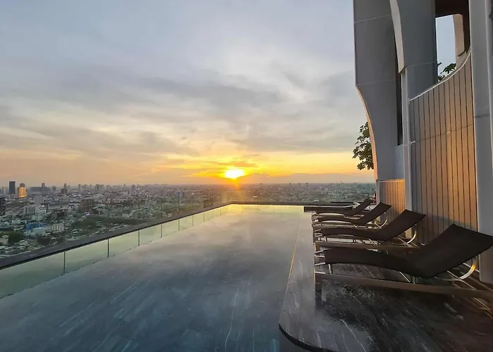 New Ultra Highend Center Bkk Bts 4min Walk Perfect For Staycation 曼谷