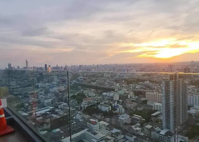 New Ultra Highend Center Bkk Bts 4min Walk Perfect For Staycation 曼谷