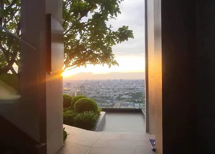 公寓 New Ultra Highend Center Bkk Bts 4min Walk Perfect For Staycation 曼谷