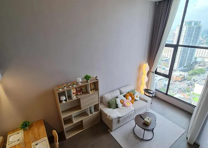 New Ultra Highend Center Bkk Bts 4min Walk Perfect For Staycation 公寓