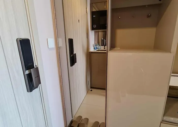 New Ultra Highend Center Bkk Bts 4min Walk Perfect For Staycation 公寓
